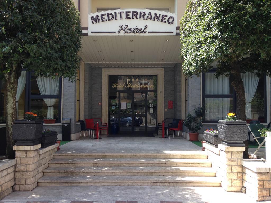 Hotel Mediterraneo Chianciano Terme Exteriör bild